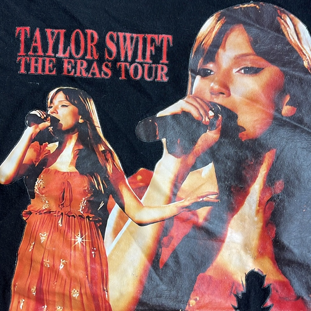 Taylor Swift Black and Red Short Sleeve Tee